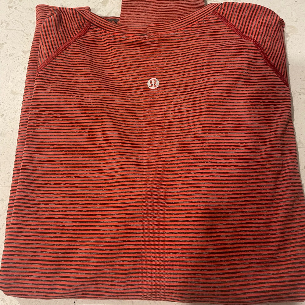 Lululemon Swiftly